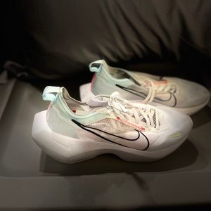 Nike Vapor Shoes, NWOT, Size 9W/7.5M